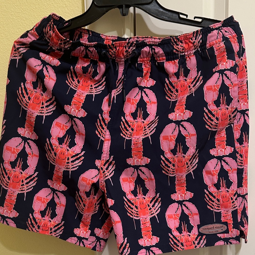 Vineyard Vines Pink Lobster Patterned Swim trunks
